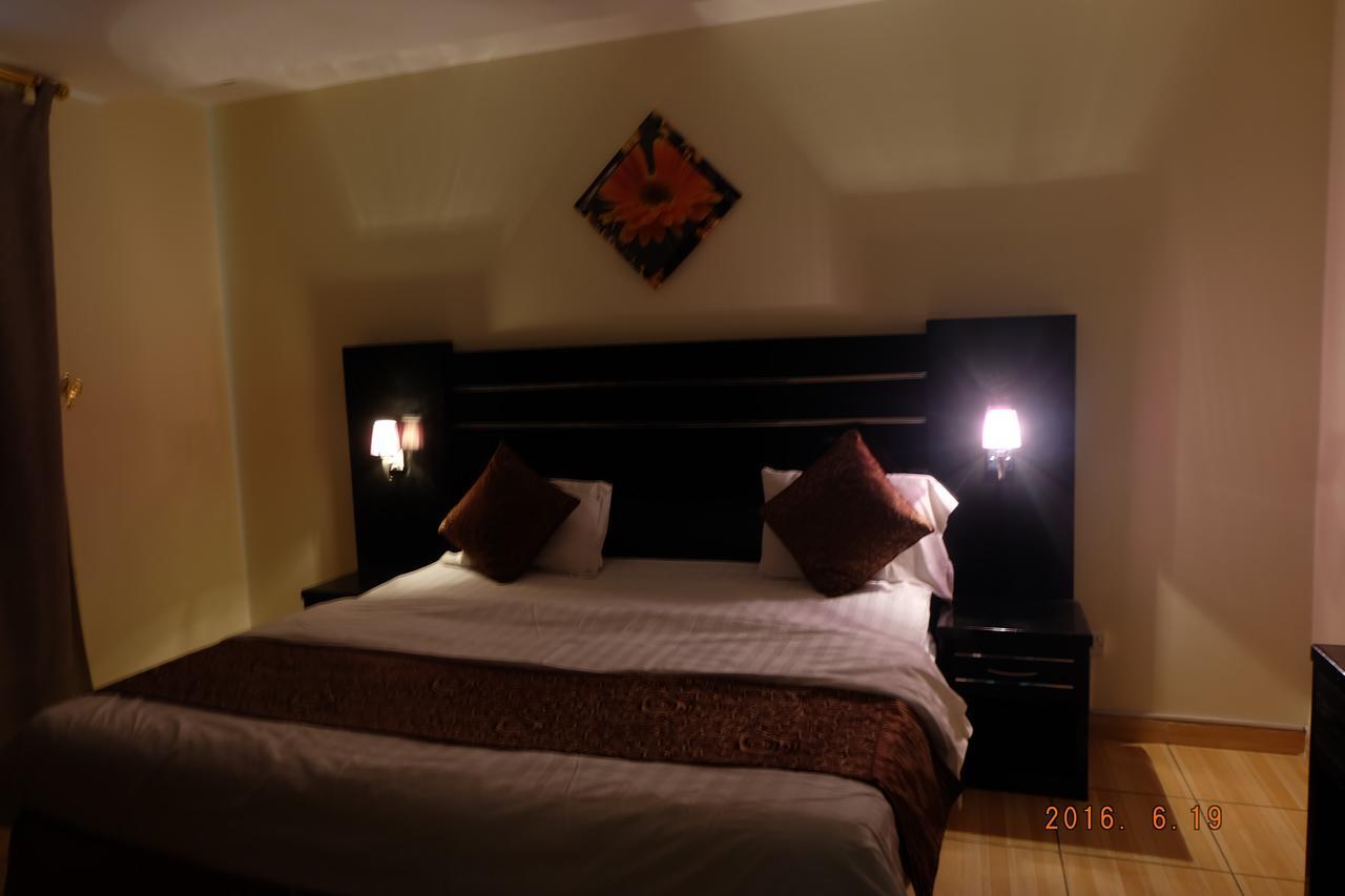 Talin Star Suitesリヤード エクステリア 写真